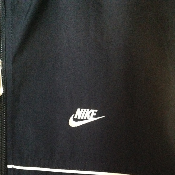 COPY - Nike jacket good condition. - Picture 3 of 3